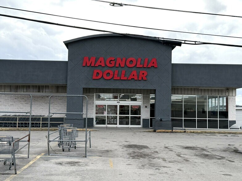 More Photos Of 3850 Holston Dr, Knoxville Supermarket For Lease