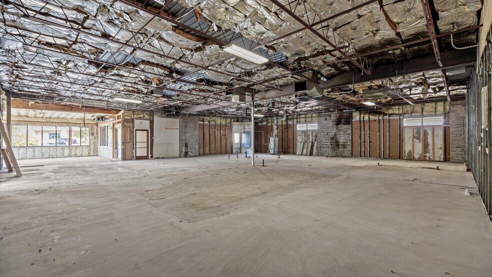 More Photos Of 2148 Broadway, Grand Junction Unknown For Lease