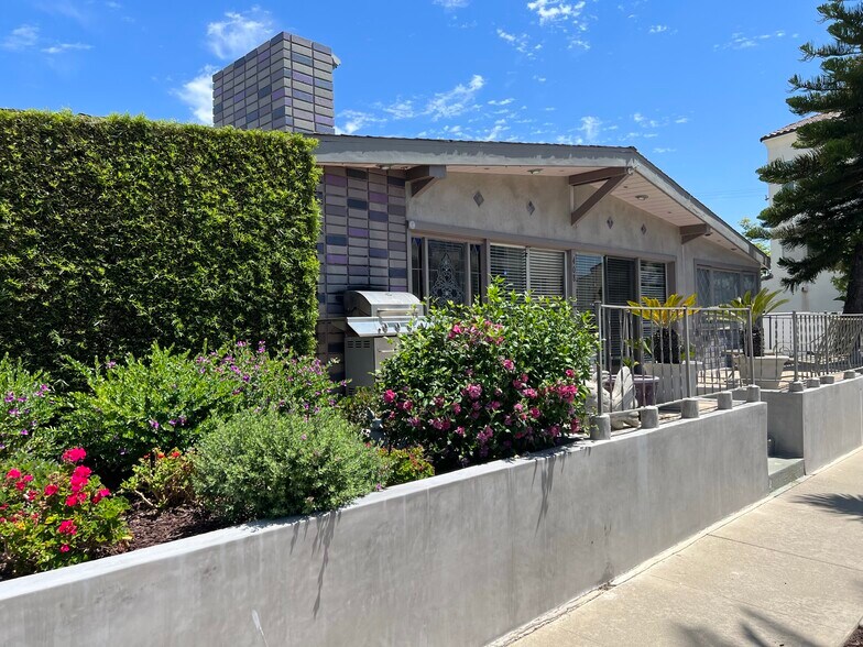 More Photos Of 408 Ford Rd, Costa Mesa Apartments For Sale