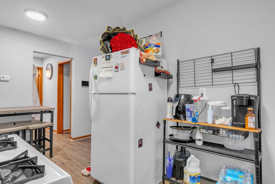 More Photos Of 6860 Delaware St, Merrillville Apartments For Sale