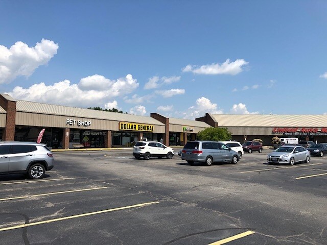 More Photos Of 10333 Northfield Rd, Northfield Unknown For Lease
