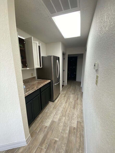 More Photos Of 32820 W IH-10, Boerne Office For Lease