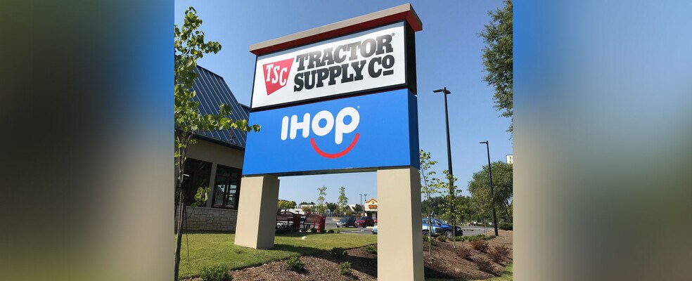 More Photos Of 2081 E Main St, Spartanburg Unknown For Lease