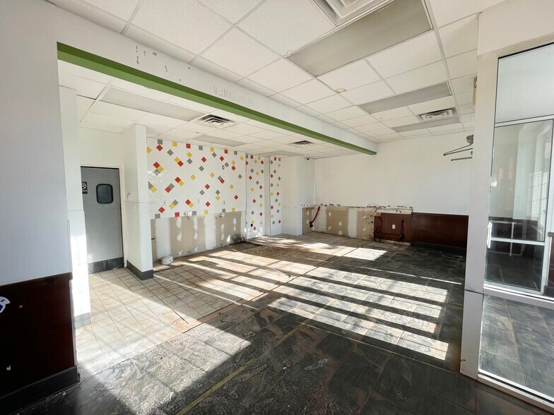 More Photos Of 1989-2001 Springfield Ave, Maplewood Freestanding For Sale