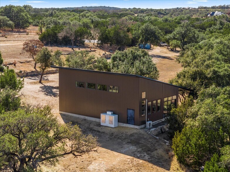More Photos Of 272 Rocky Road, Johnson City Specialty For Sale