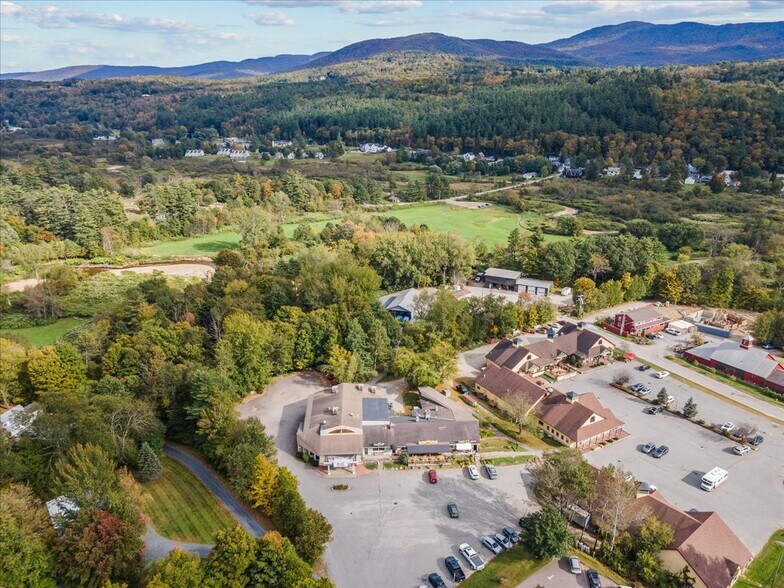 More Photos Of 454 Mountain Rd, Stowe Convenience Store For Sale
