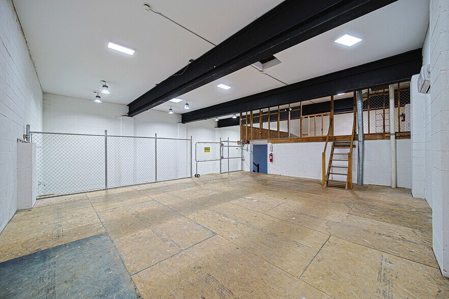 More Photos Of 1609 54th St, North Bergen Industrial For Lease