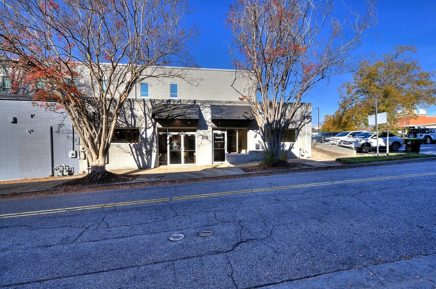 More Photos Of 205 N Laurens St, Greenville Loft Creative Space For Lease