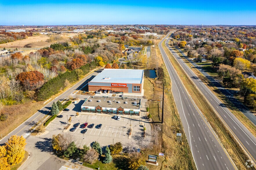 More Photos Of 3090 Courthouse Ln, Eagan General Retail For Lease