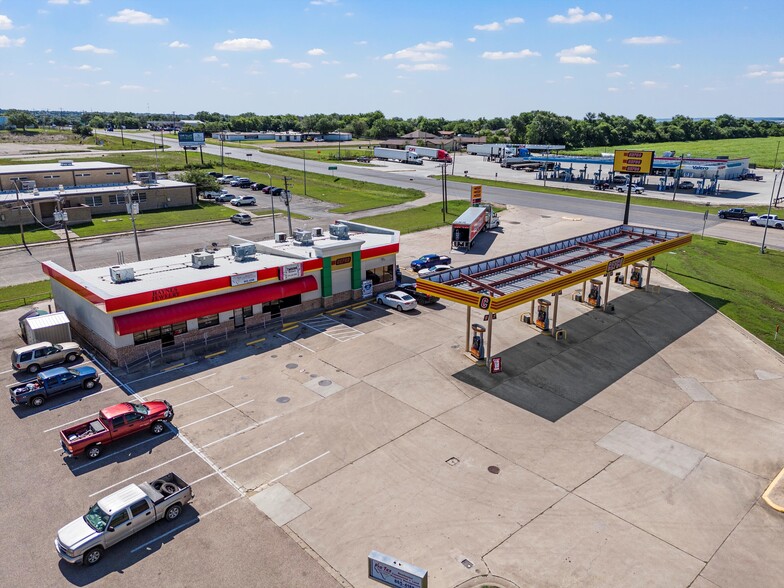 Primary Photo Of 101 Highway 36 Bypass Loop, Gatesville Convenience Store For Lease