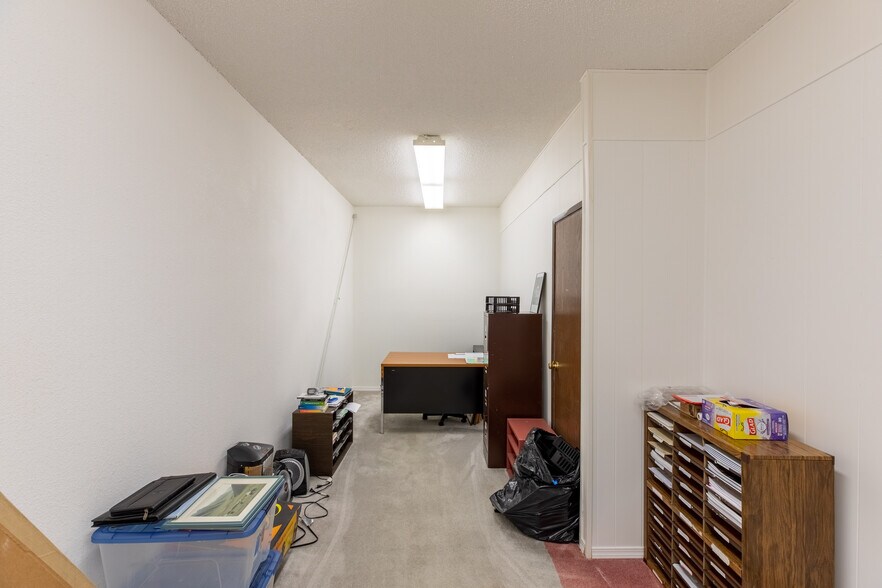 More Photos Of 1860 Virginia Ave, North Bend Medical For Sale