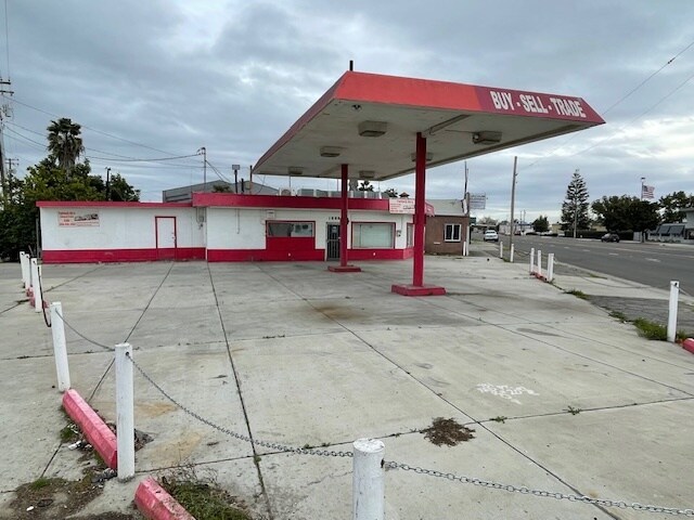 More Photos Of 1060 N Golden State Blvd, Turlock Office For Sale