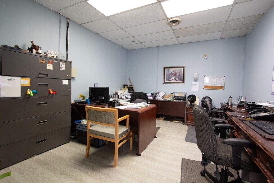 More Photos Of 1795 Washington Rd, East Point Office For Sale