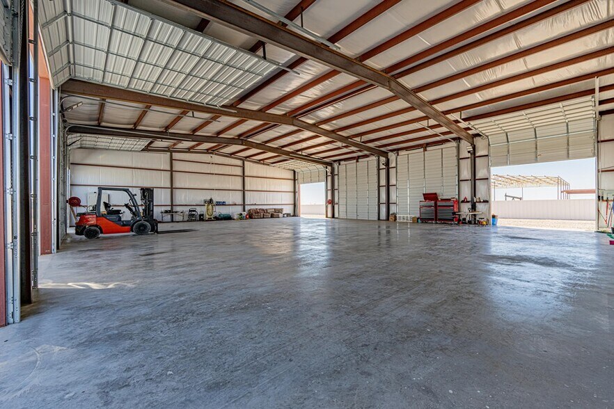 More Photos Of 1850 N FM 866, Odessa Warehouse For Sale