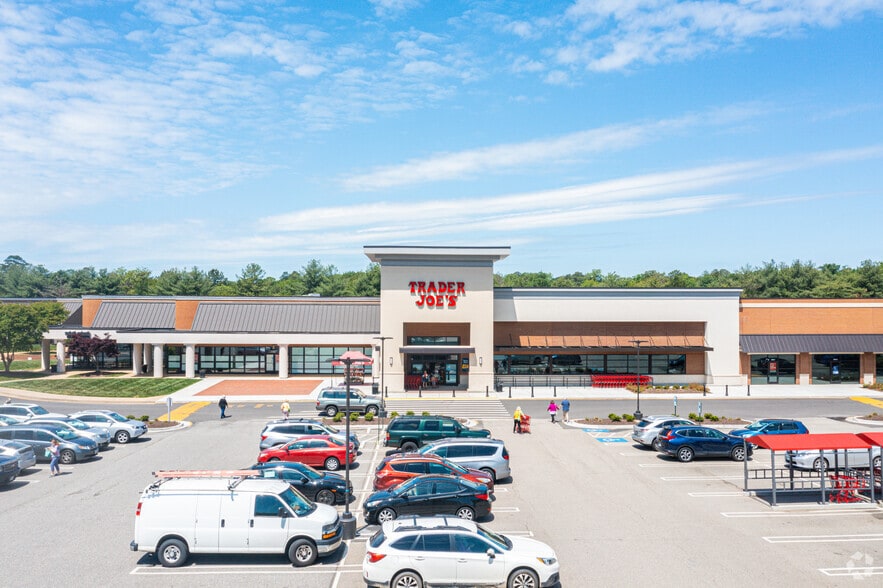 More Photos Of 3000-3096 Stony Point Rd, Richmond Unknown For Lease