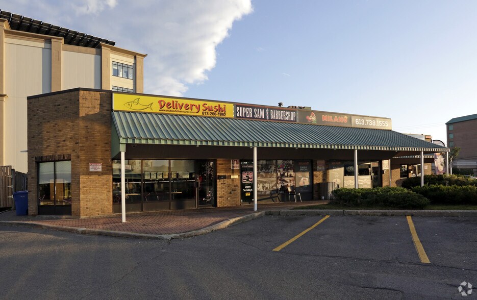 More Photos Of 2430 Bank St, Ottawa General Retail For Lease