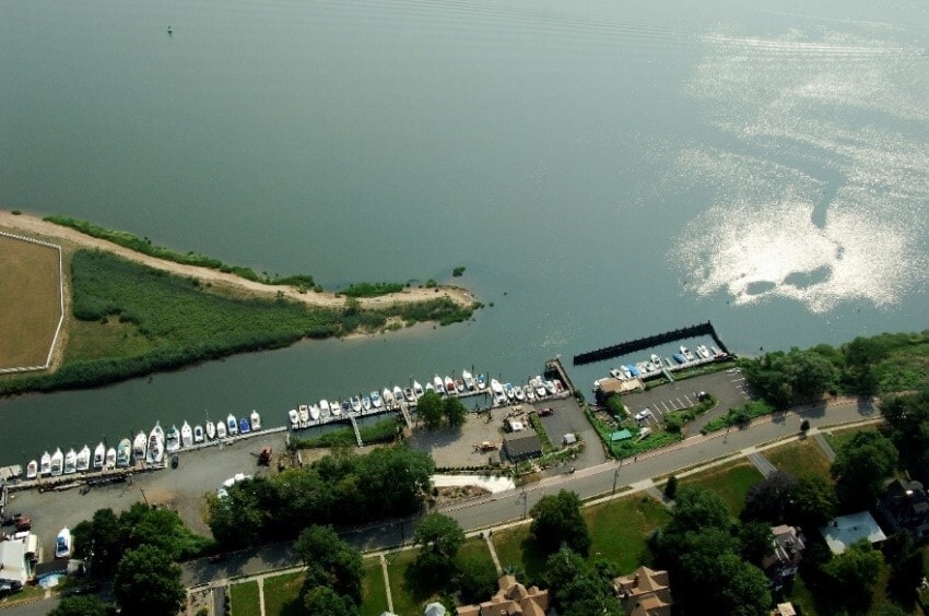 More Photos Of Marina Central New Jersey, Sewaren Marina For Sale