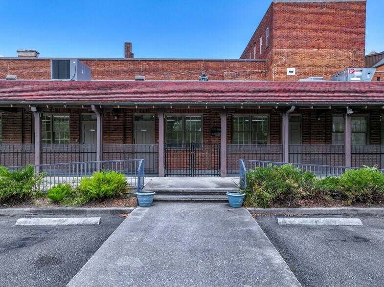More Photos Of 1100 Stockton St, Jacksonville Religious Facility For Lease