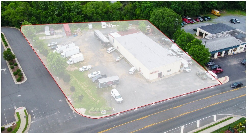 Primary Photo Of 871 E Main St, Purcellville Storefront For Sale
