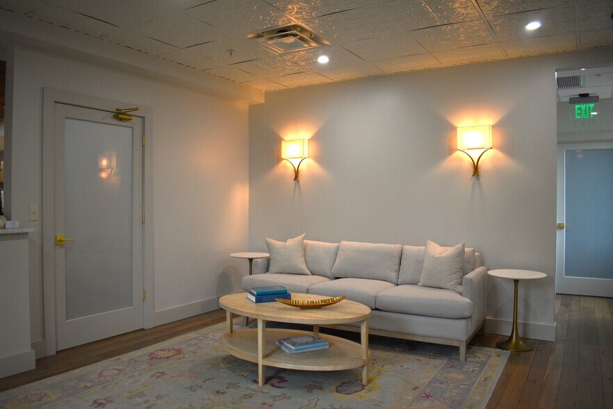 More Photos Of 36 E Streetsboro St, Hudson Office For Sale