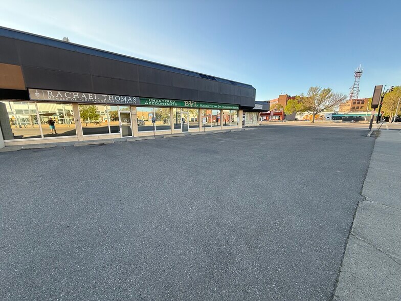 More Photos Of 803 3 Av S, Lethbridge Office For Sale