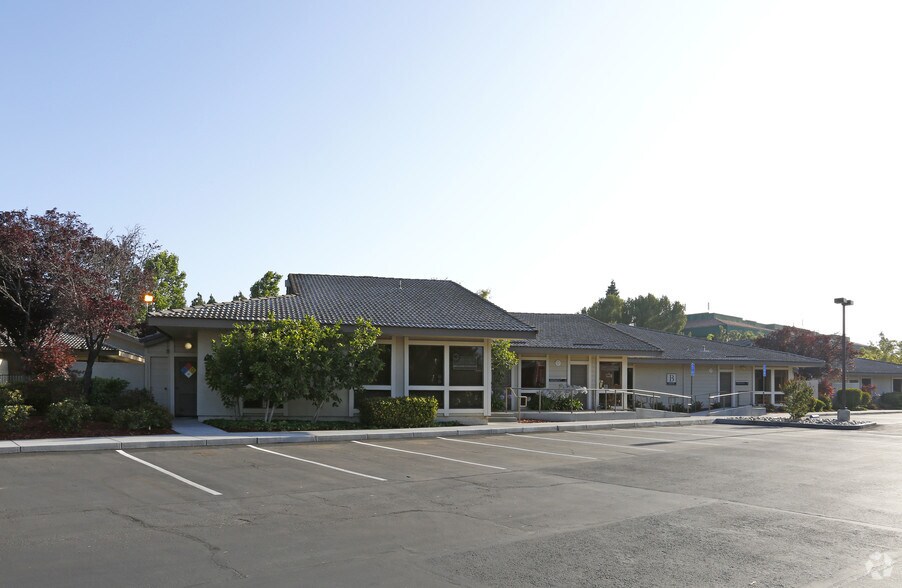 More Photos Of 450-470 E Calaveras Blvd, Milpitas Medical For Lease