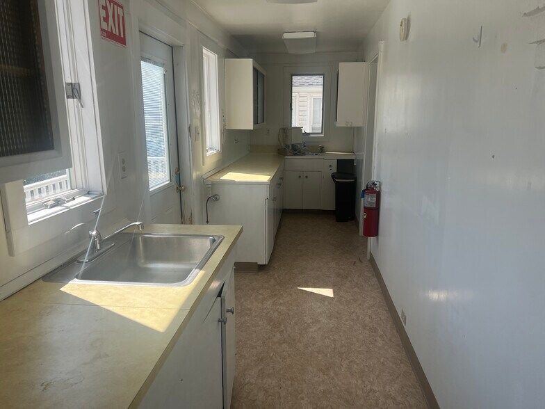 More Photos Of 908 Penn Ave, Wyomissing Office For Lease