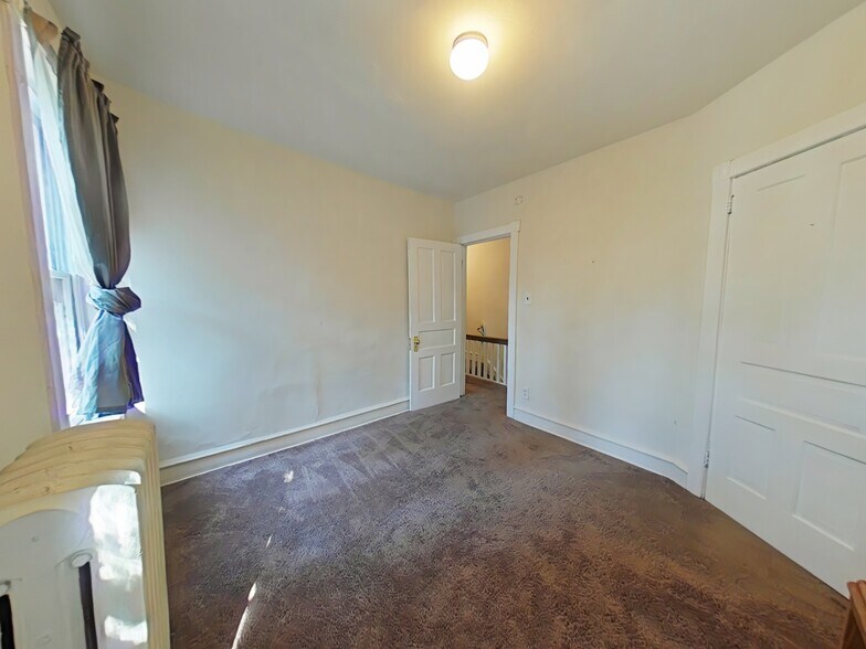 More Photos Of 202 Macdade Blvd, Collingdale Apartments For Sale