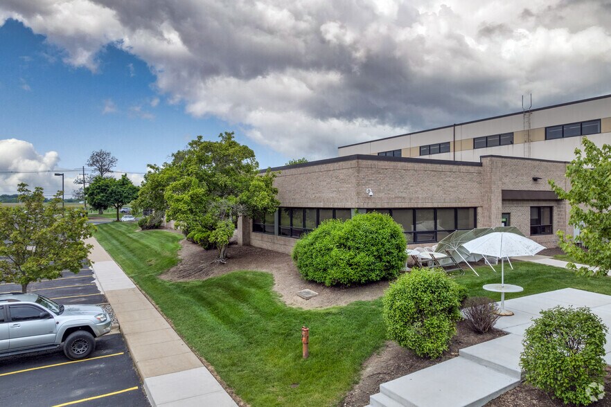 More Photos Of 4440 Hagadorn Rd, Okemos Light Manufacturing For Lease