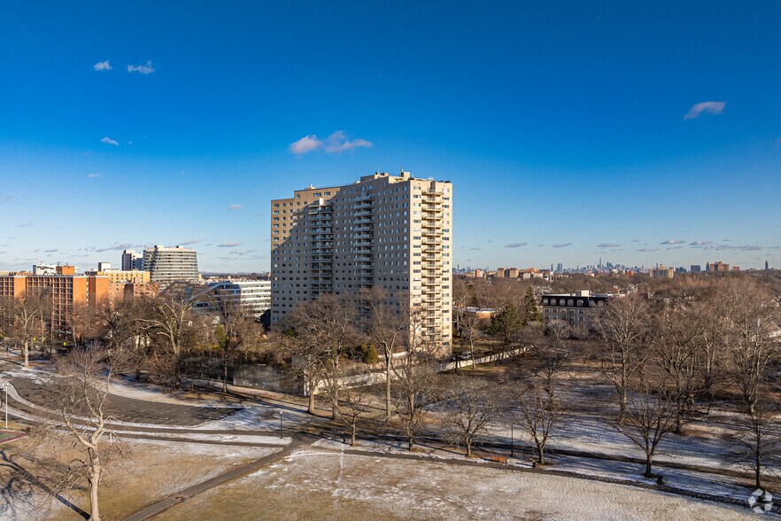 More Photos Of 377 S Harrison St, East Orange Apartments For Lease