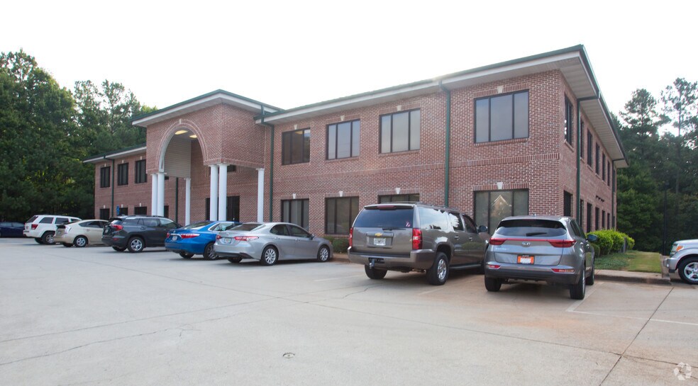 Primary Photo Of 3130 Golf Ridge Blvd, Douglasville Office For Sale