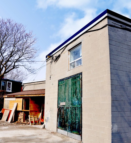 Primary Photo Of 31 Saulter St, Toronto Warehouse For Lease