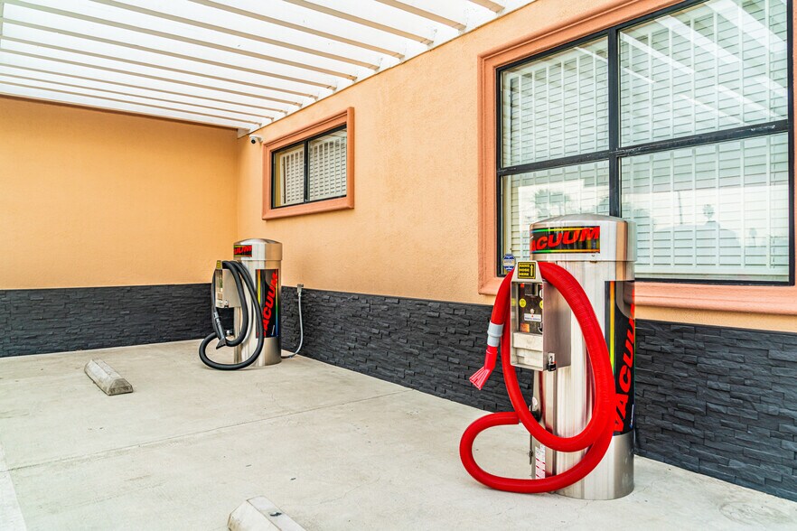 More Photos Of 506 W Orange Grove Ave, Pomona Carwash For Sale