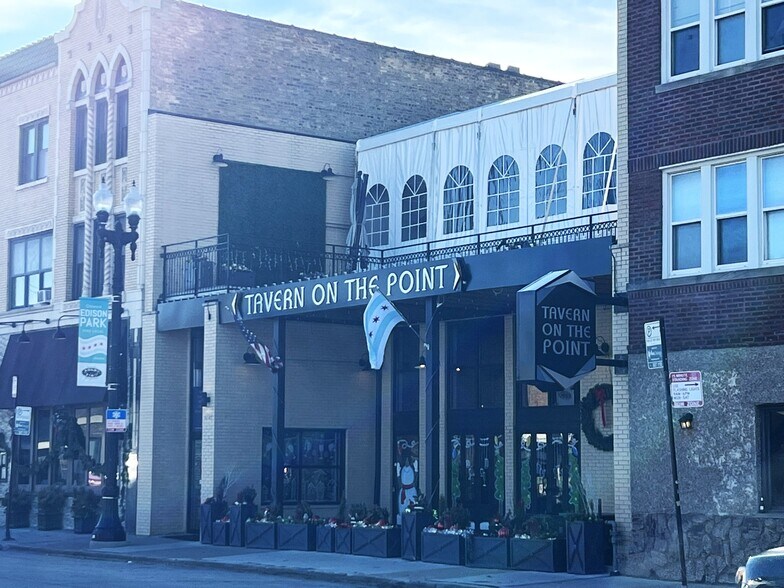 More Photos Of 6728-6730 N Northwest Hwy, Chicago Restaurant For Sale