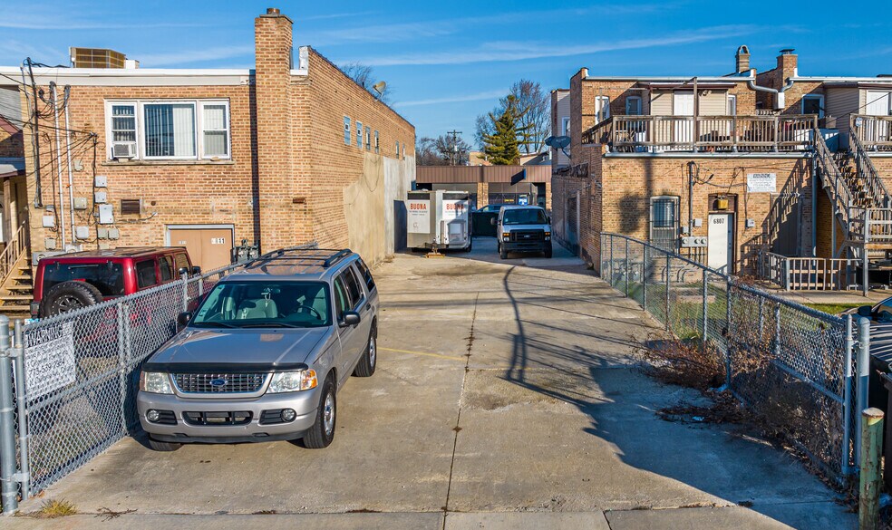 More Photos Of 6801 Roosevelt Rd, Berwyn Medical For Lease