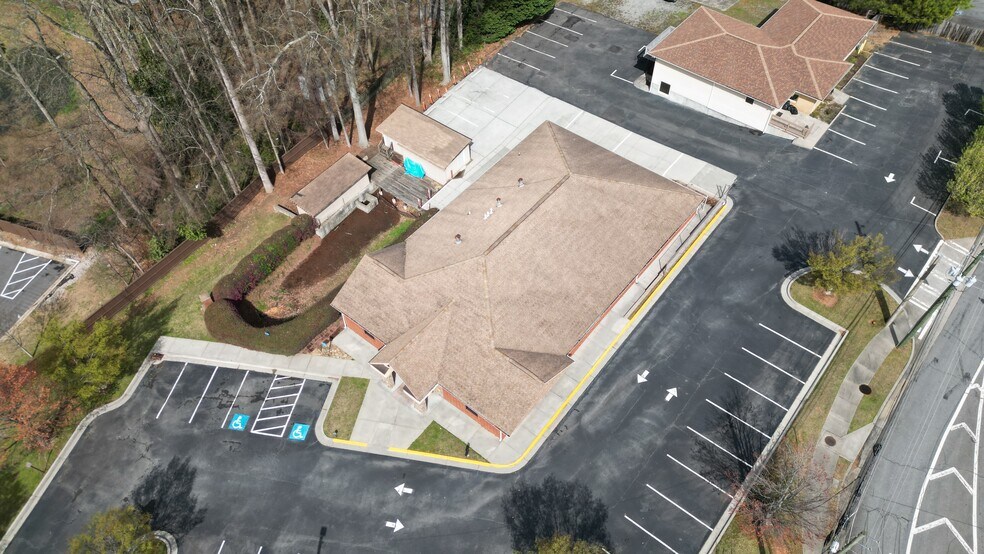 More Photos Of 3288 Chamblee Tucker Rd, Atlanta Healthcare For Sale