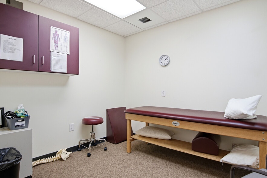 More Photos Of 115 Akers Farm Rd, Christiansburg Medical For Lease