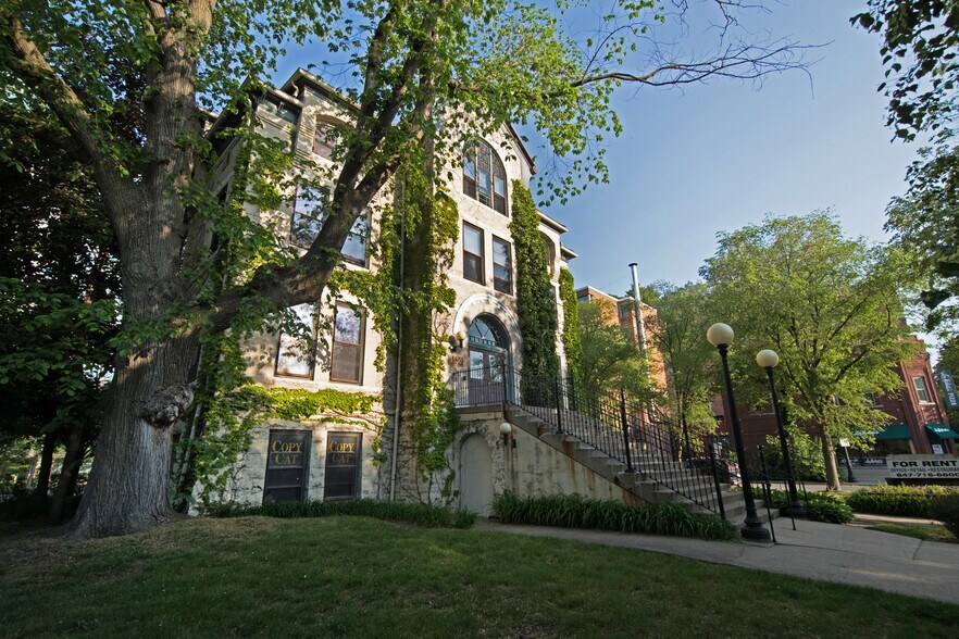 More Photos Of 1830 Sherman Ave, Evanston Office For Lease