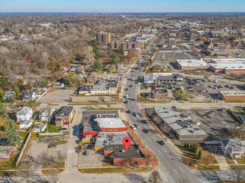More Photos Of 35640 W Michigan Ave, Wayne Medical For Lease