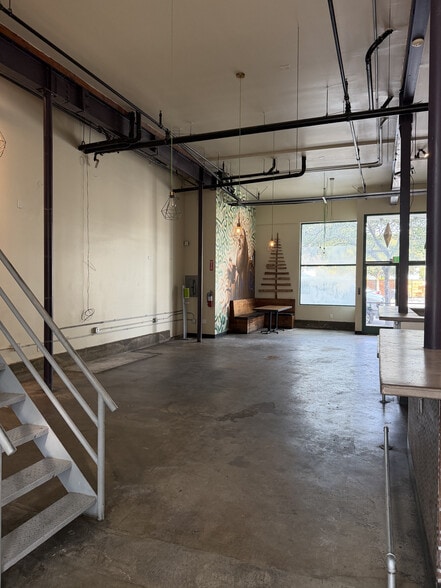More Photos Of 5924-5930 York Blvd, Los Angeles Restaurant For Lease