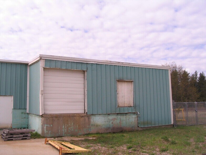 More Photos Of 10471 N Roscommon Rd, Roscommon Manufacturing For Sale