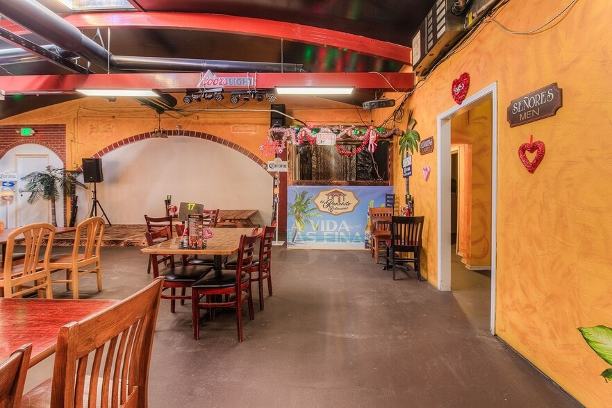 More Photos Of 1319 E 1st Ave, Zillah Restaurant For Sale