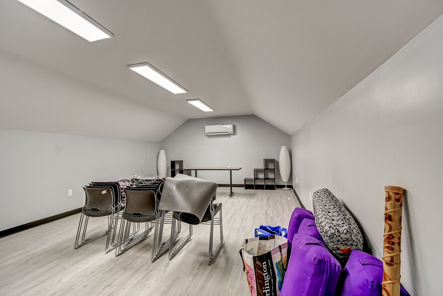 More Photos Of 7777 St Andrews Rd, Irmo Storefront Retail Office For Lease