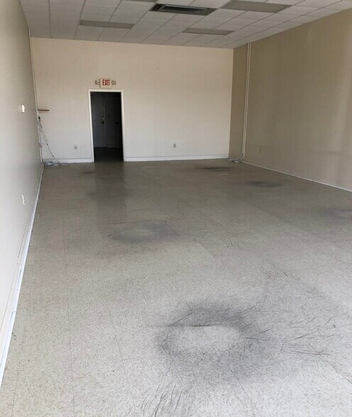 More Photos Of 4079 Augusta Hwy, Gilbert Storefront For Lease