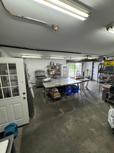 More Photos Of 3648 Genesee St, Buffalo Restaurant For Sale