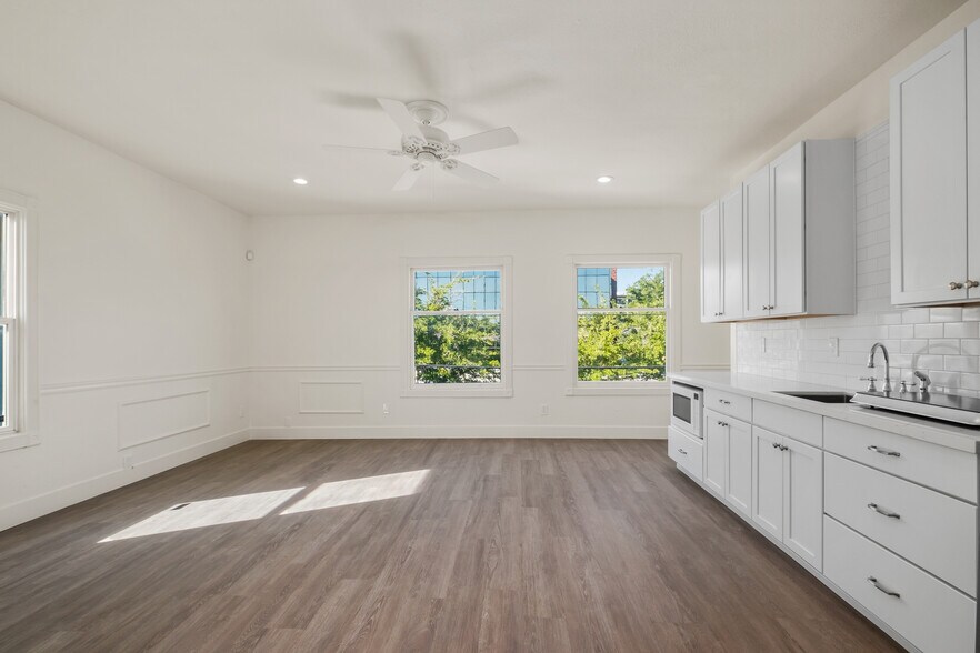 More Photos Of 214 Stewart St, Reno Apartments For Sale