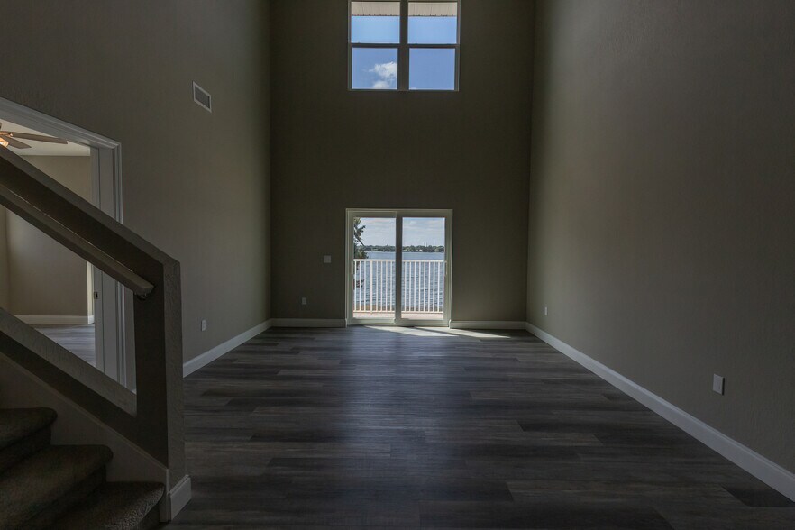 More Photos Of 1900 Oasis Blvd, Sebring Land For Sale