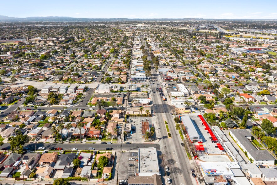 More Photos Of 11515 Atlantic Ave, Lynwood Service Station For Sale