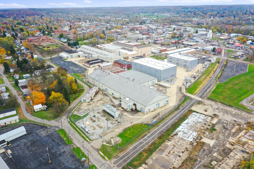 More Photos Of 105 N Sandusky St, Mount Vernon Unknown For Lease