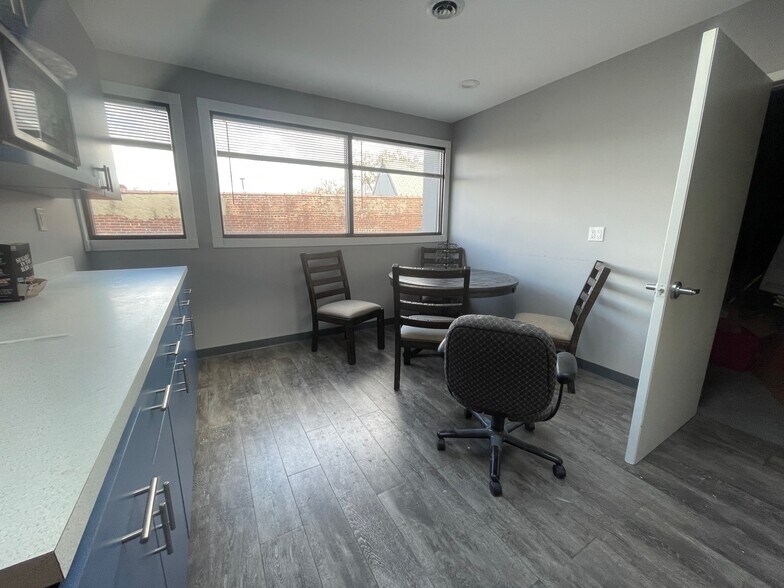 More Photos Of 3041 Avenue U, Brooklyn Medical For Lease